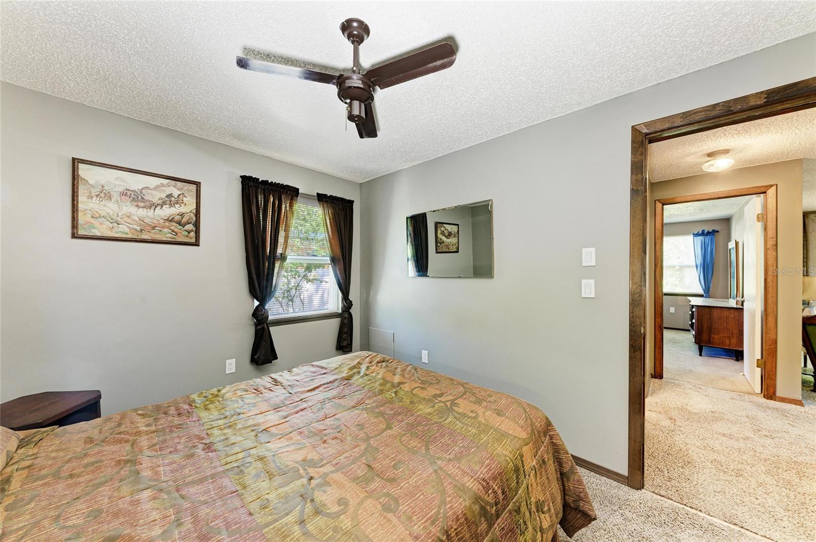 Image 22 of 46 For 909 Turner Street