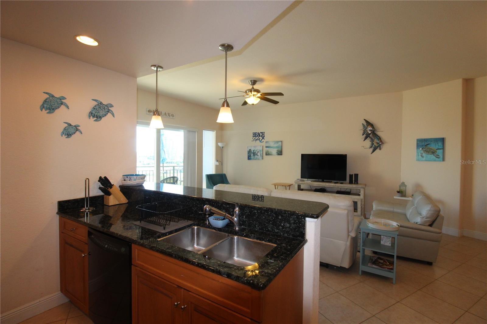Image 13 of 42 For 501 Haben Boulevard 704