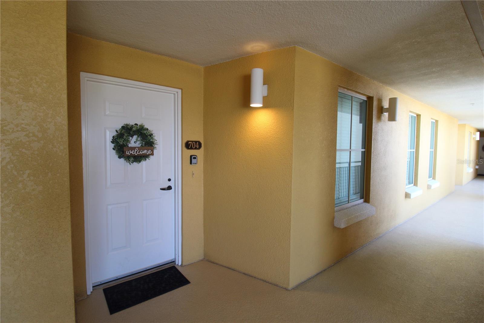 Image 2 of 42 For 501 Haben Boulevard 704