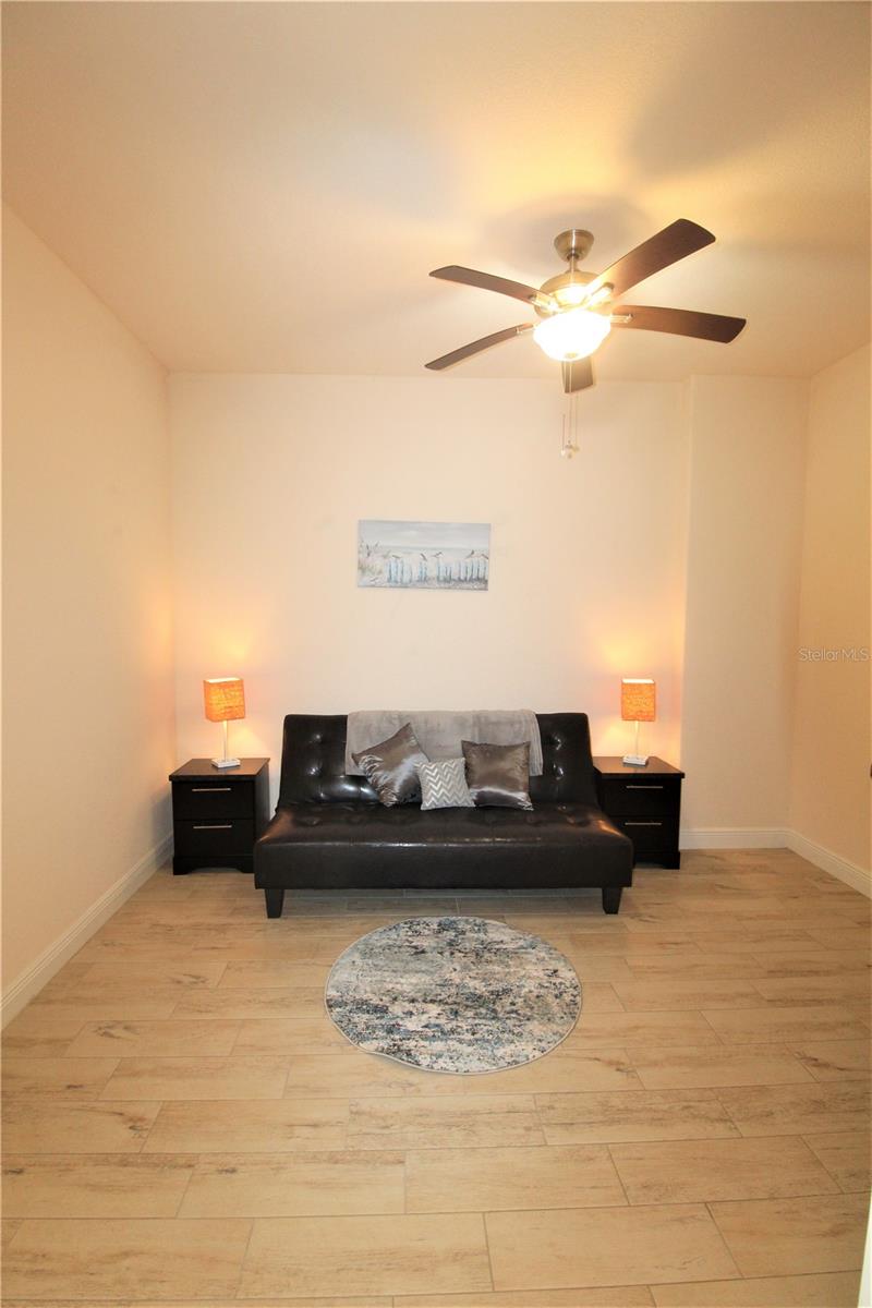 Image 25 of 42 For 501 Haben Boulevard 704