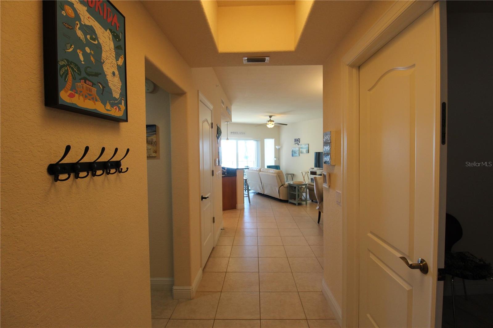 Image 3 of 42 For 501 Haben Boulevard 704