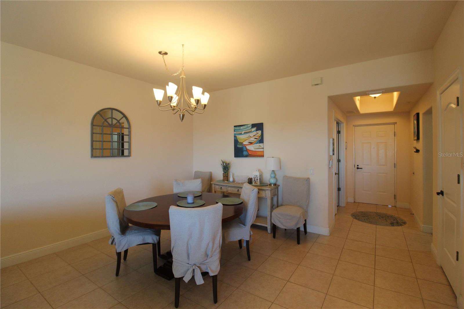 Image 5 of 42 For 501 Haben Boulevard 704