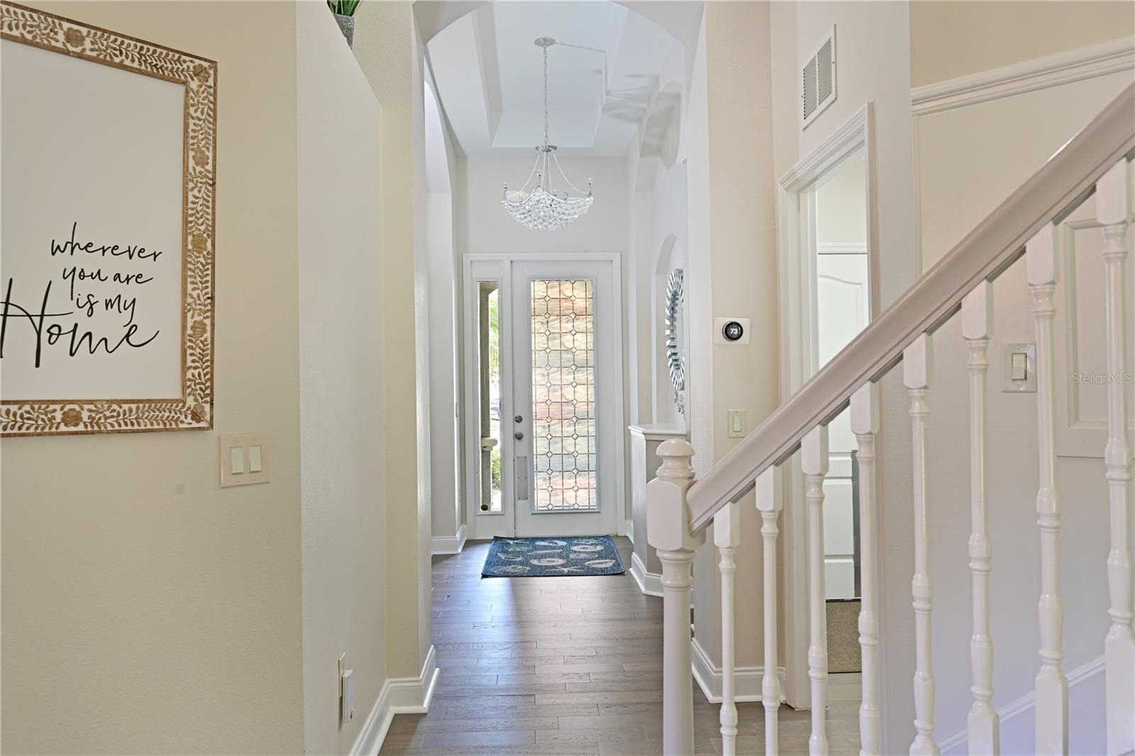 Image 17 of 41 For 211 Dahlia Court