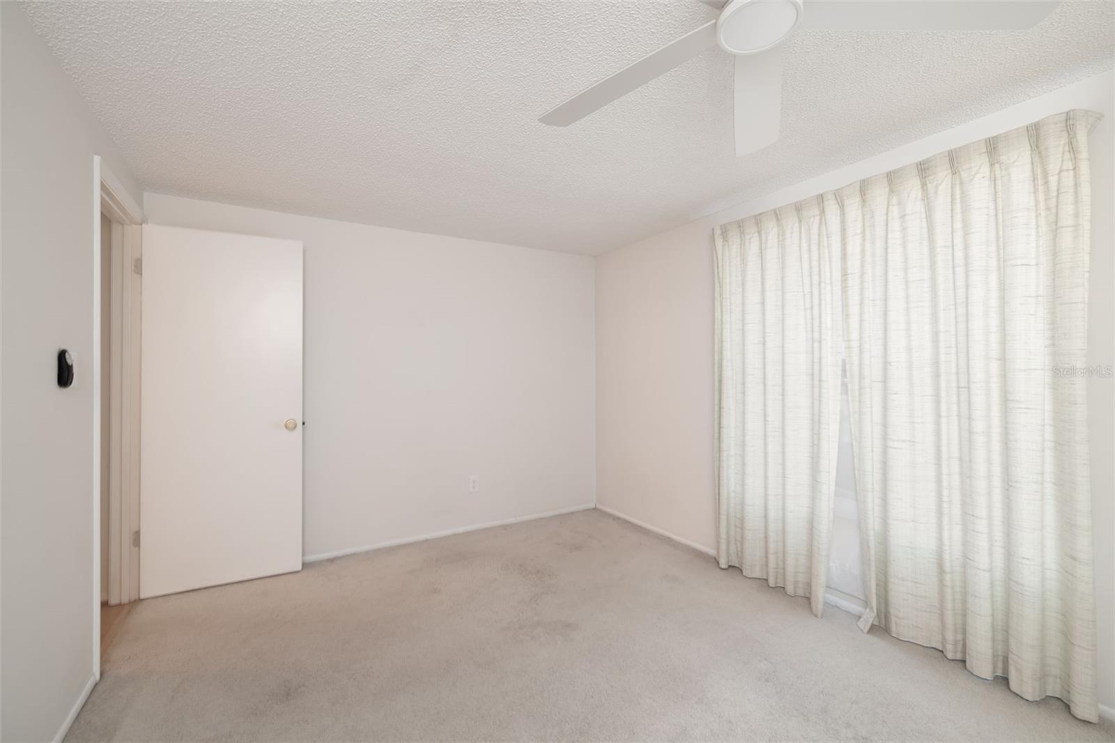 Image 21 of 30 For 3916 Cochise Terrace