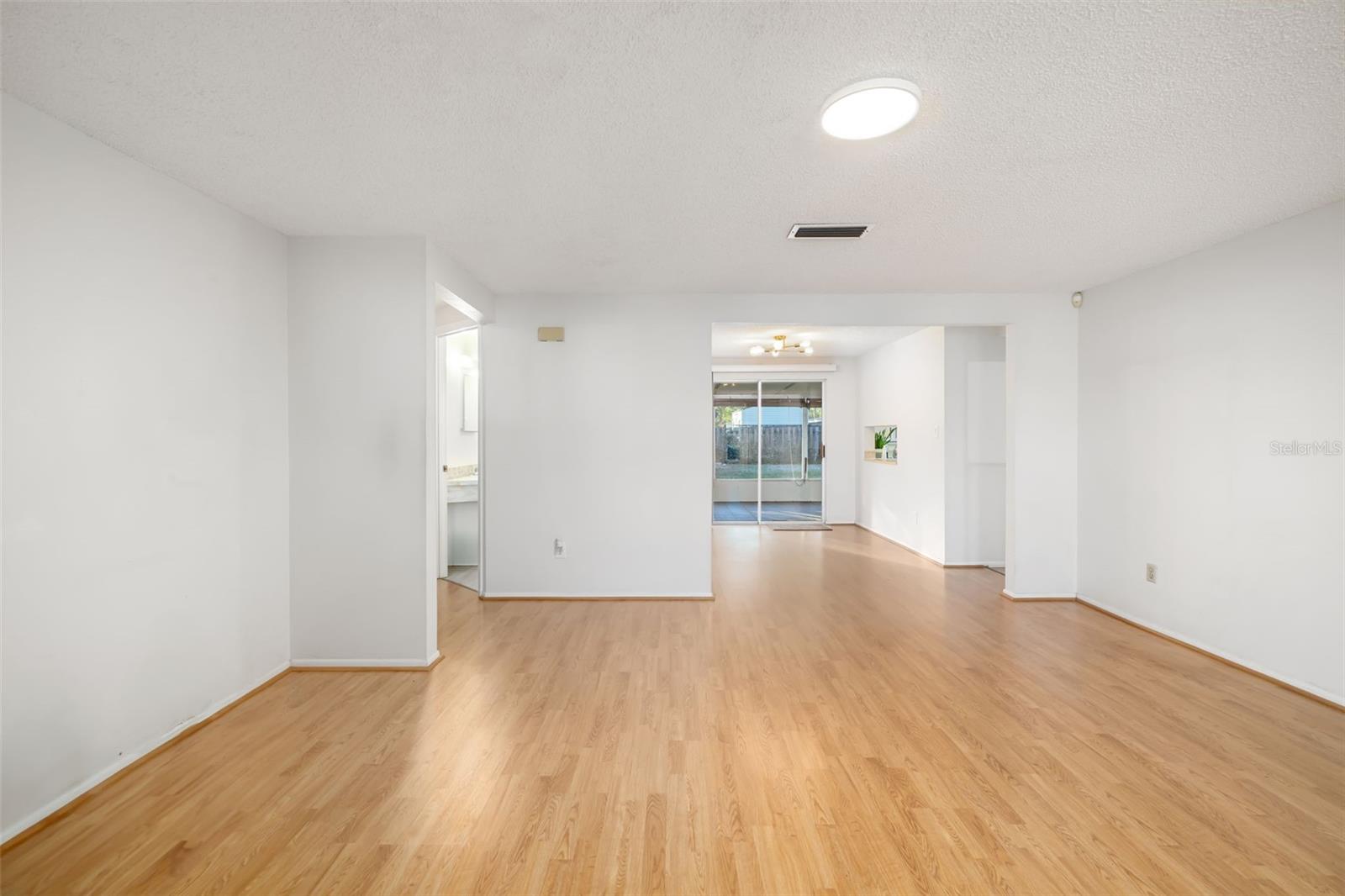 Image 8 of 30 For 3916 Cochise Terrace