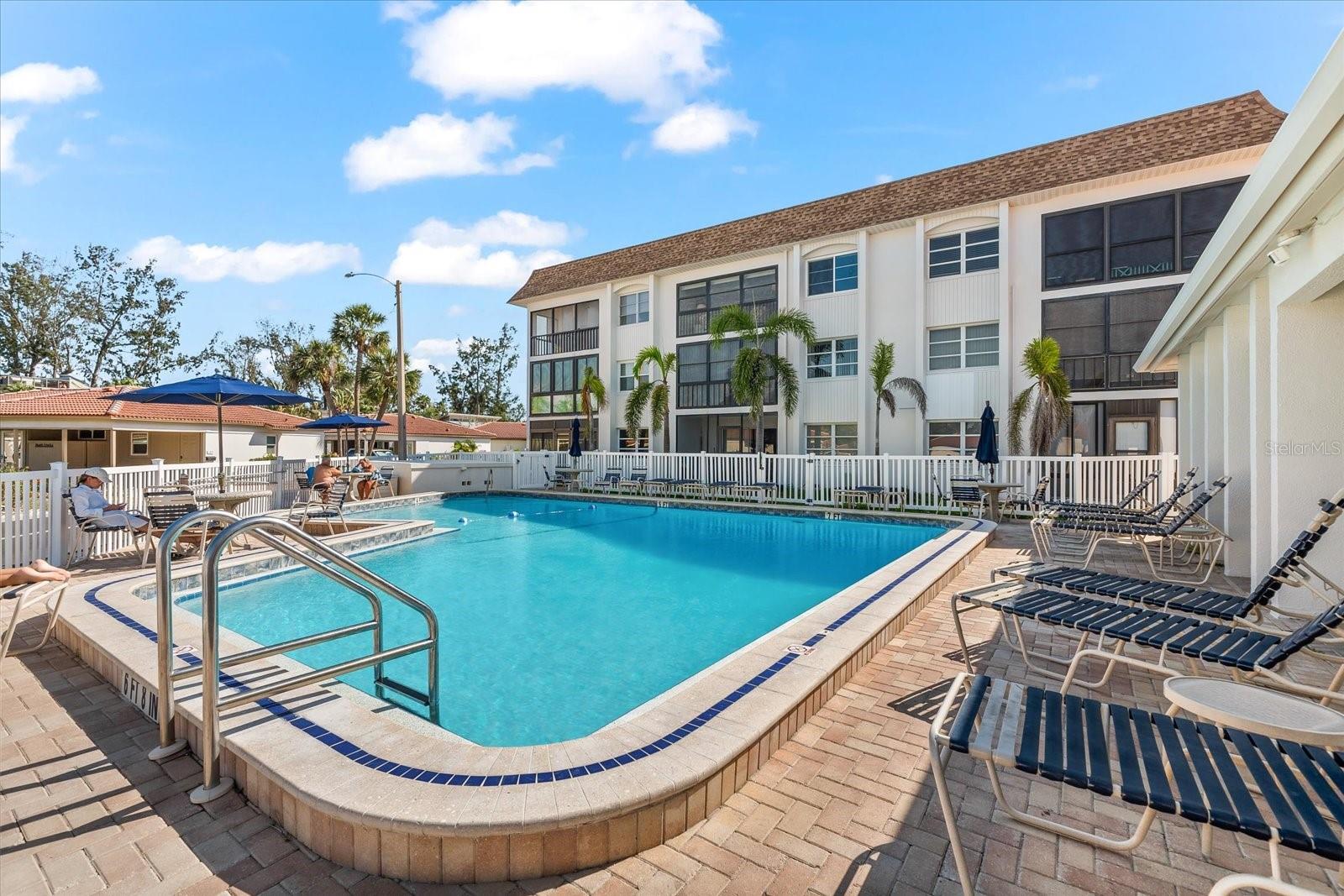 Image 46 of 71 For 110 Vista Hermosa Circle 304b