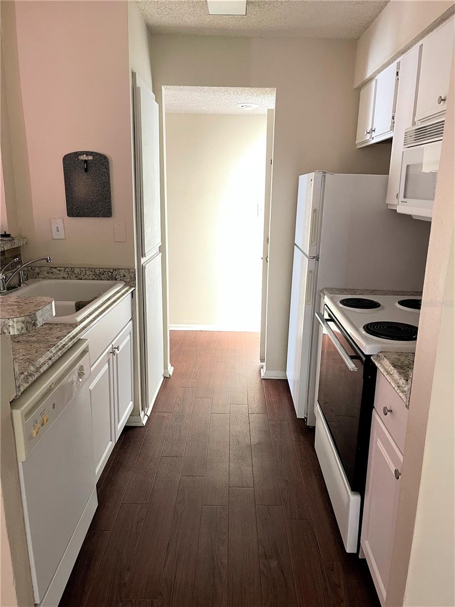 Image 2 of 9 For 8617 Fancy Finch Drive 102