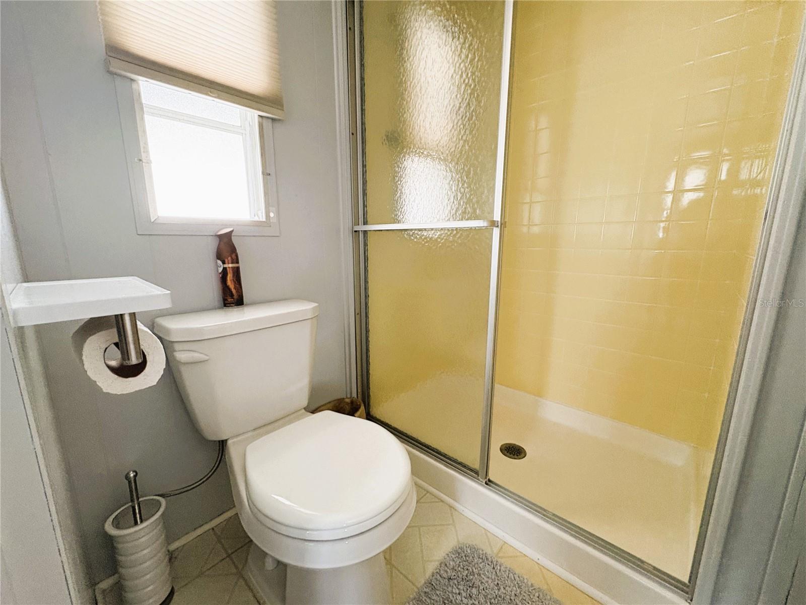 Image 10 of 23 For 2107 Palma Sola Boulevard 95