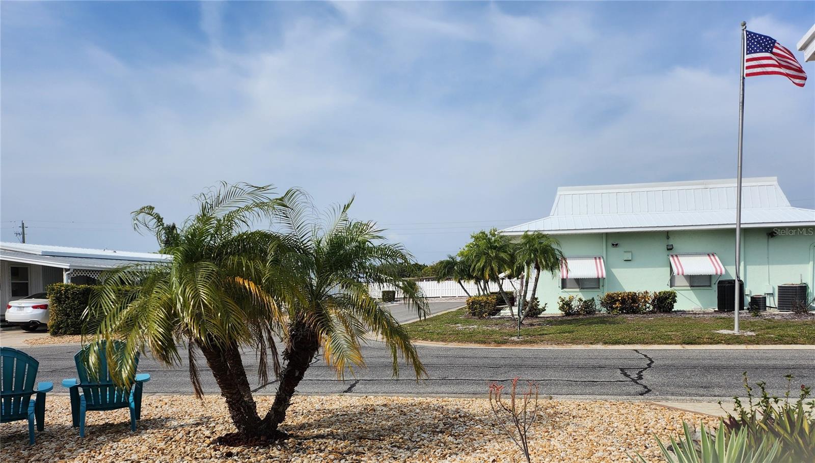 Image 19 of 23 For 2107 Palma Sola Boulevard 95