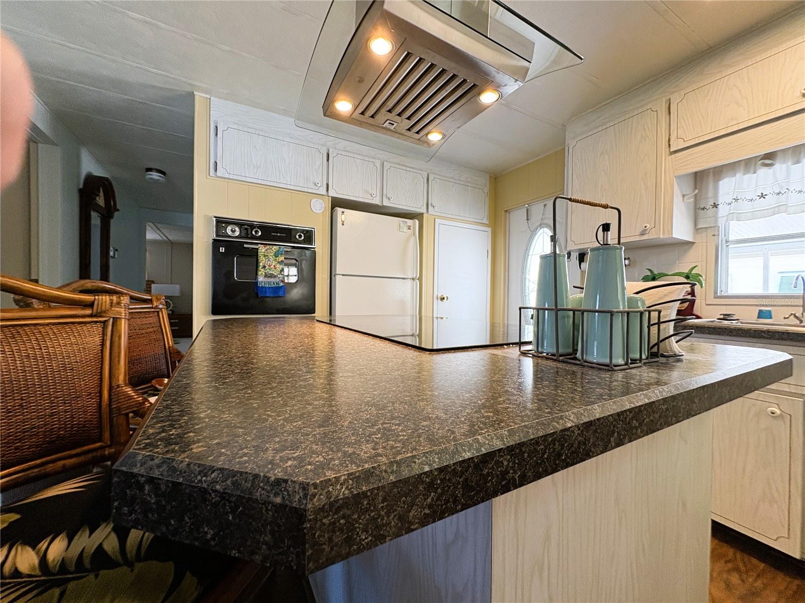Image 7 of 23 For 2107 Palma Sola Boulevard 95