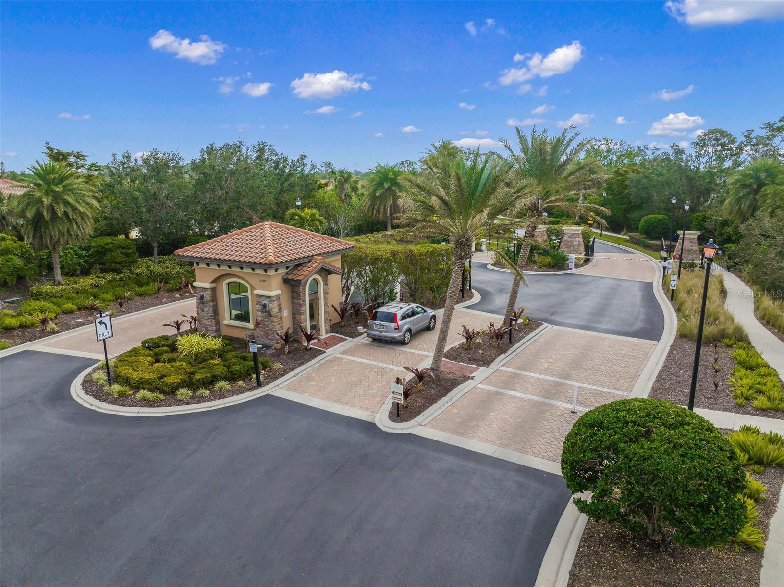Image 31 of 52 For 5556 Cantucci Street