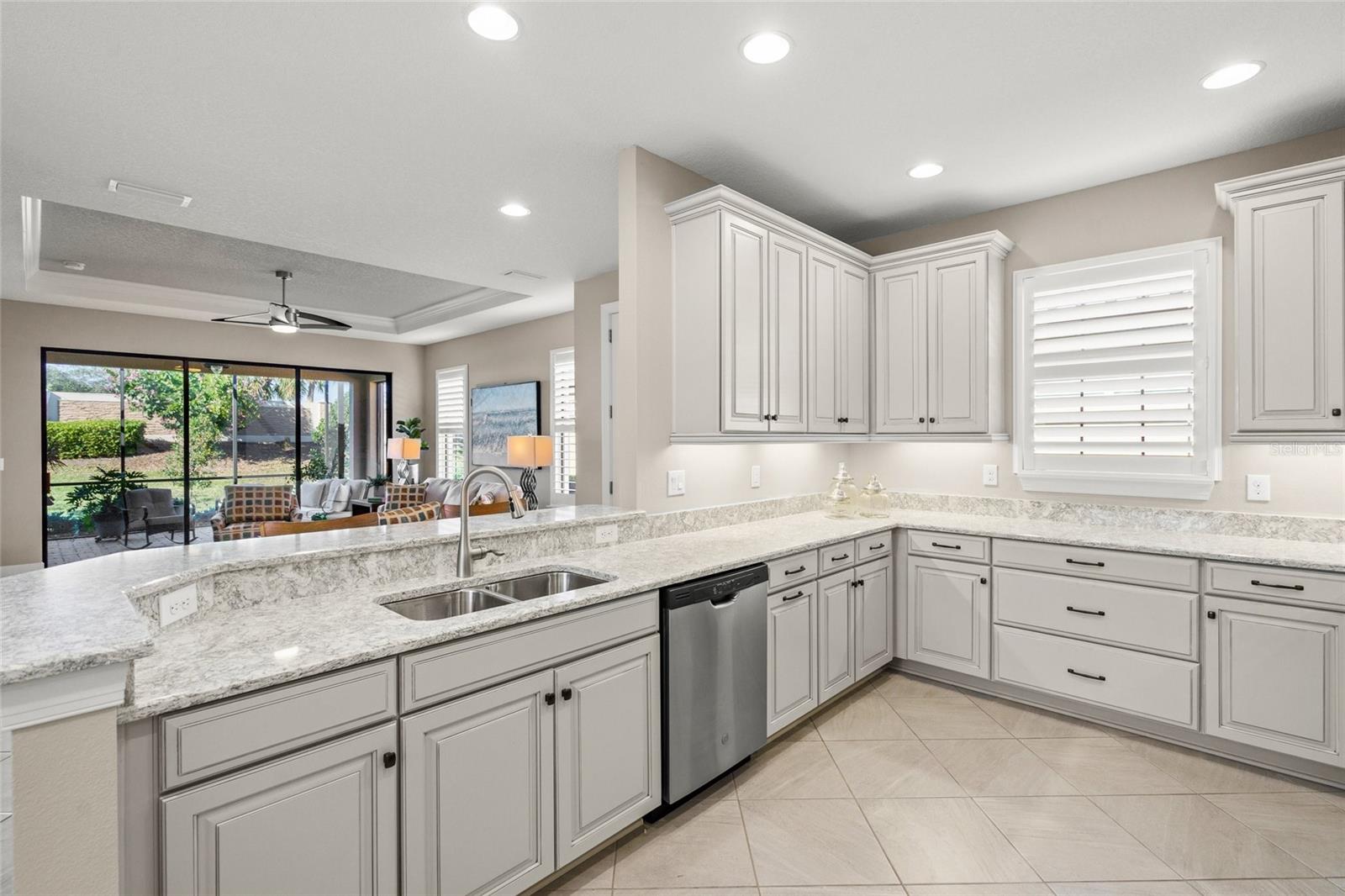 Image 6 of 52 For 5556 Cantucci Street