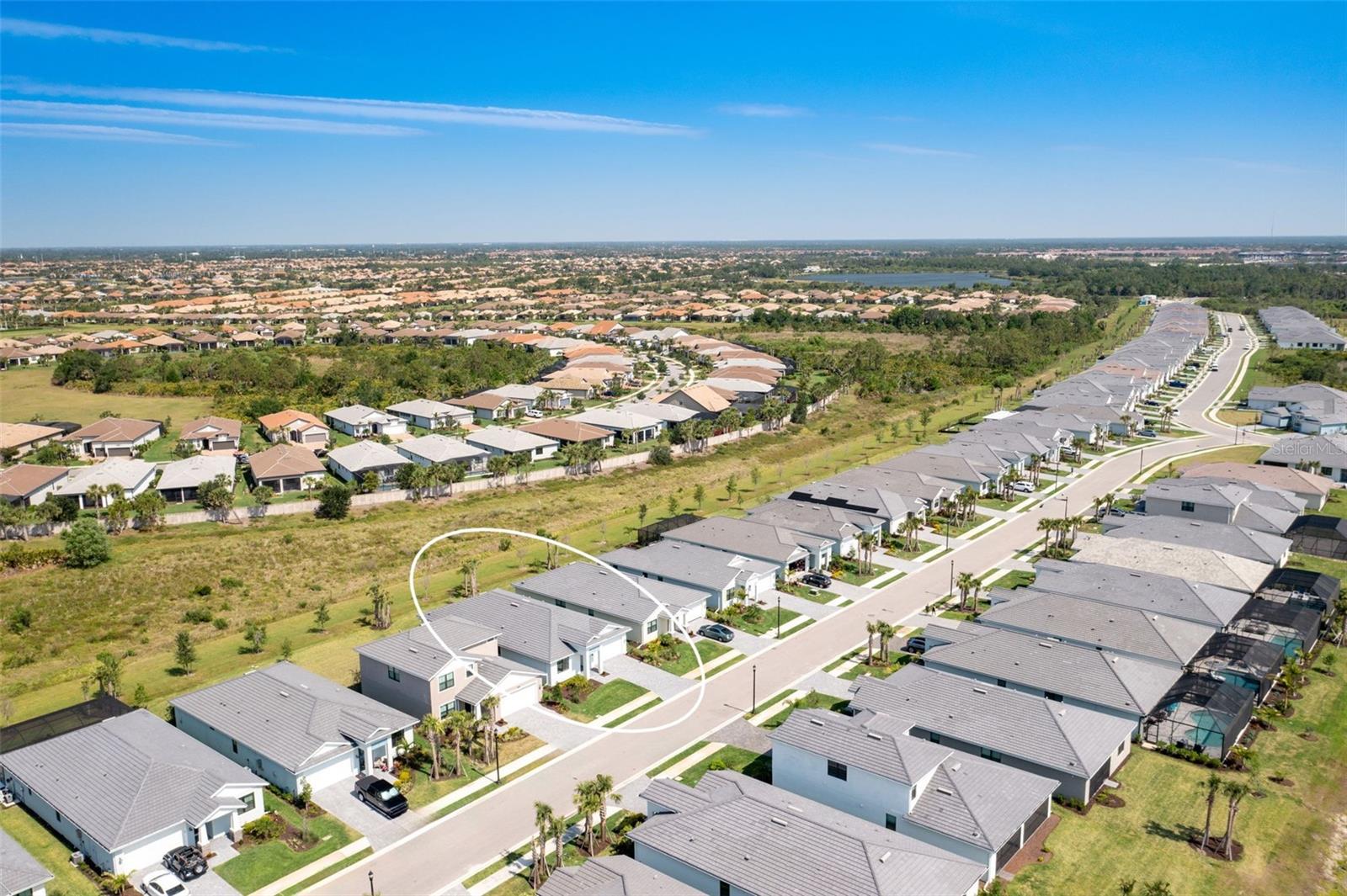 Image 2 of 45 For 18525 Midsummer Place
