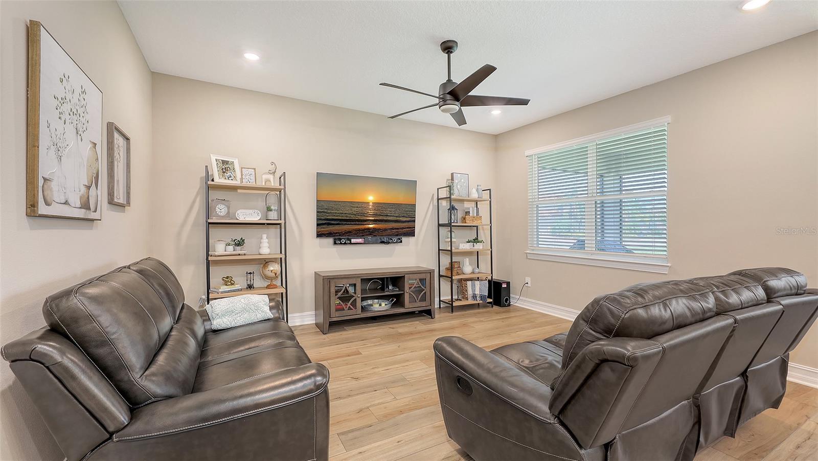 Image 5 of 55 For 3803 Savanna Palms Court