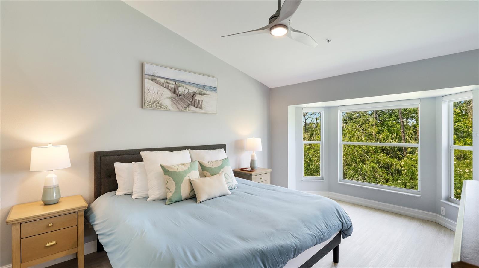 Image 14 of 44 For 4640 Tower Hill Lane 2325