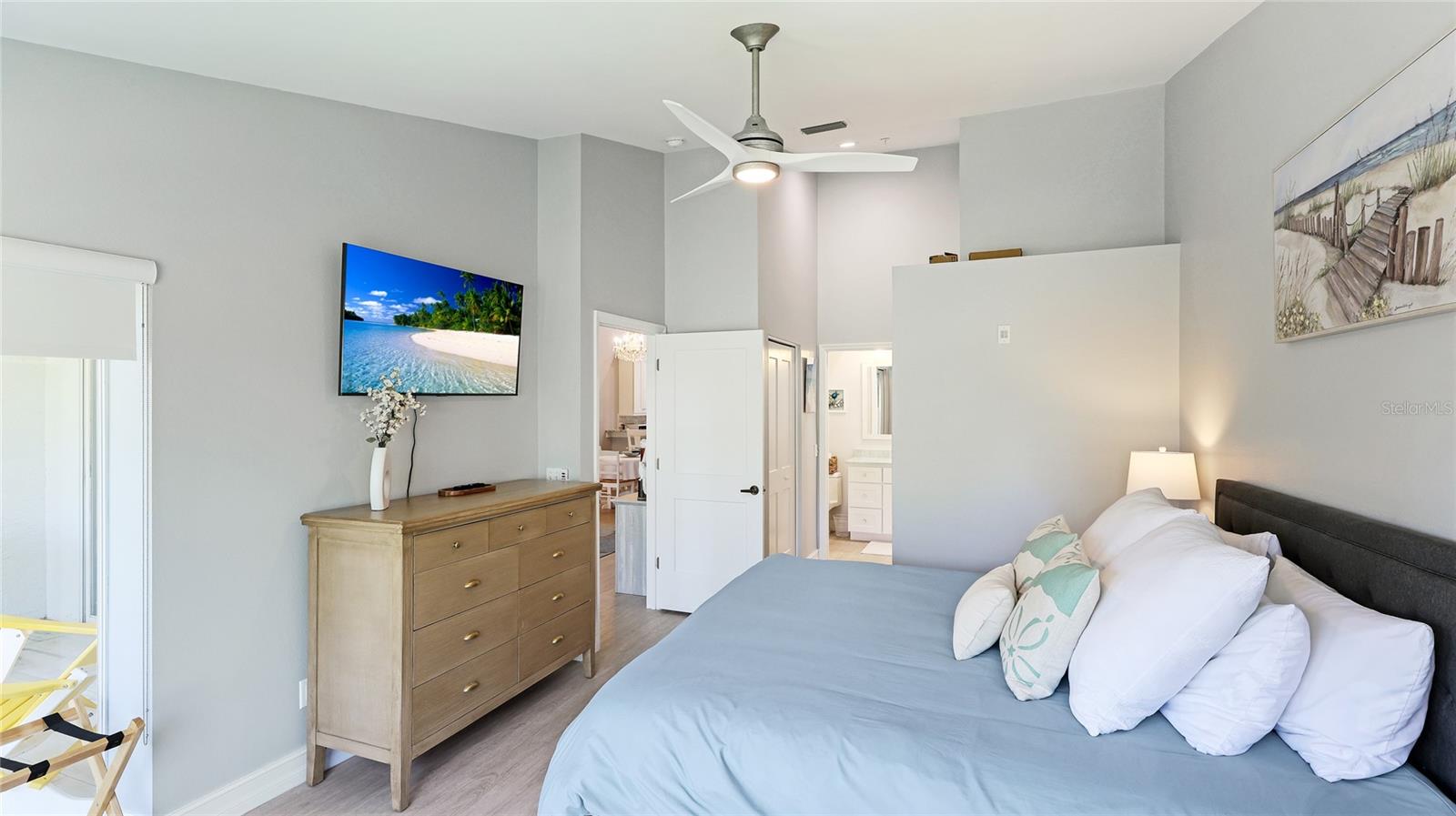 Image 16 of 44 For 4640 Tower Hill Lane 2325