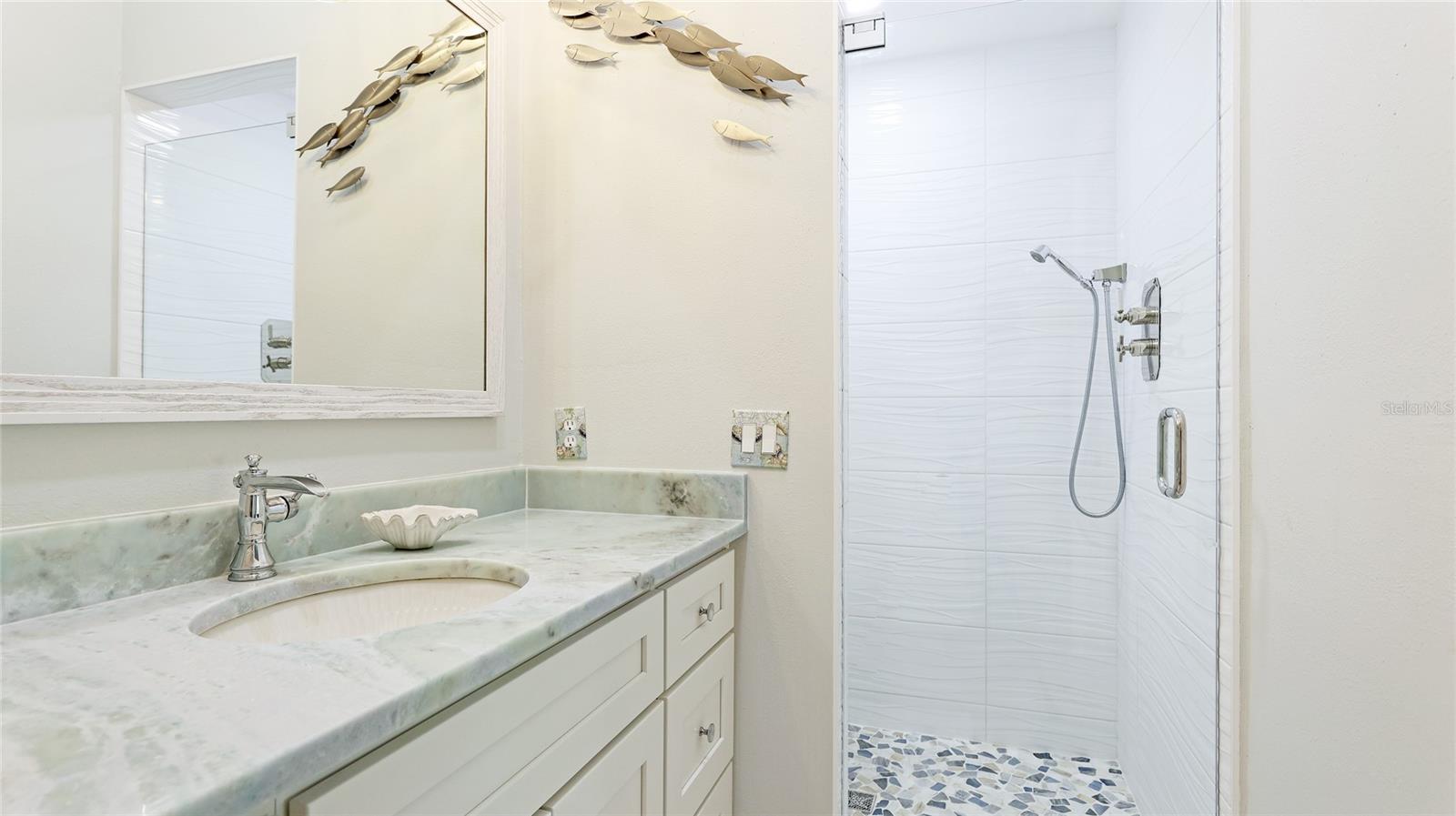 Image 18 of 44 For 4640 Tower Hill Lane 2325