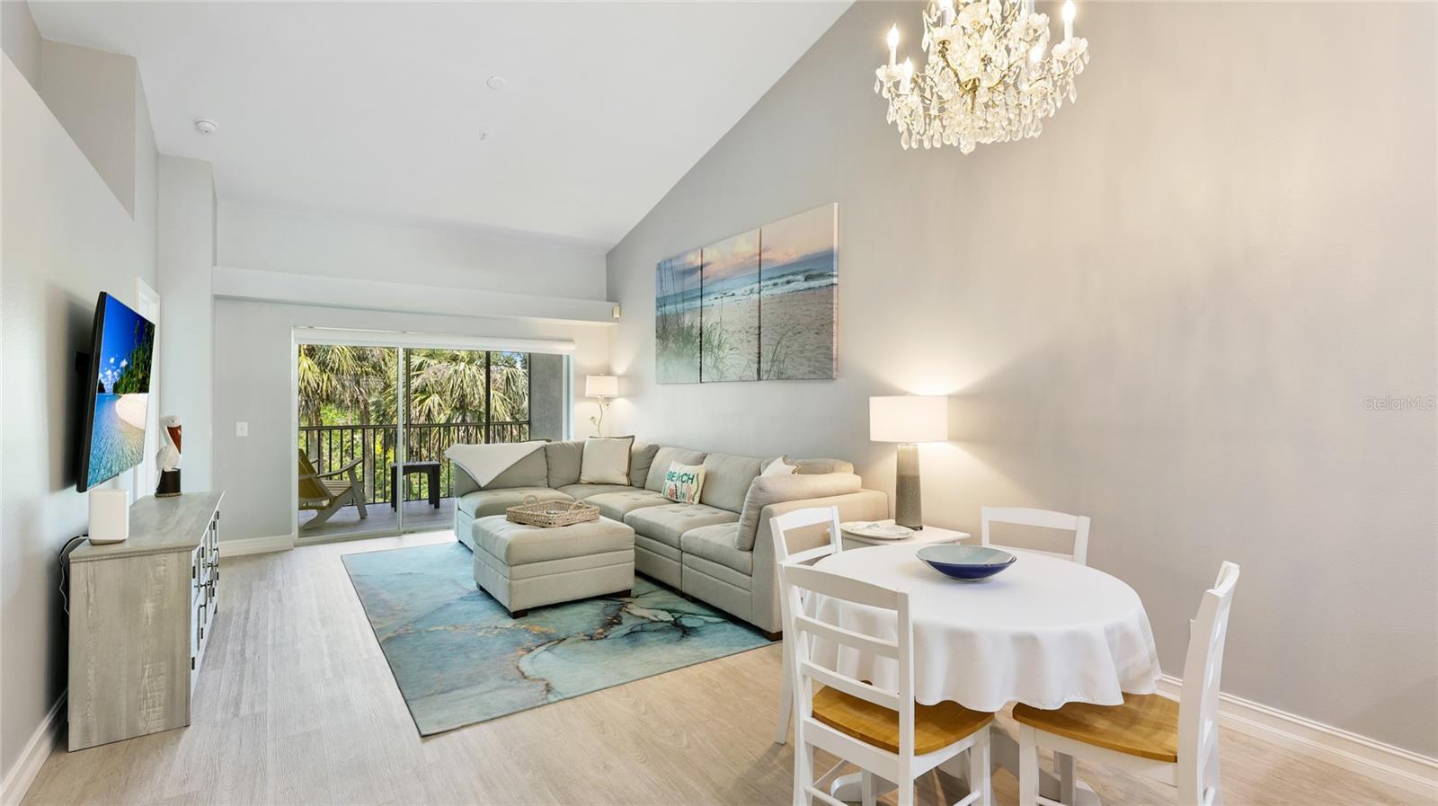 Image 4 of 44 For 4640 Tower Hill Lane 2325