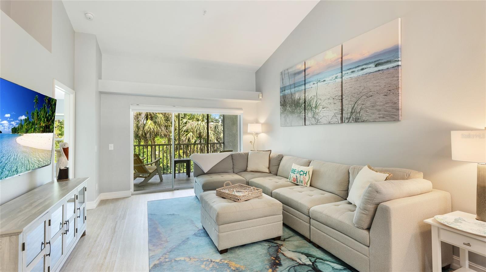 Image 5 of 44 For 4640 Tower Hill Lane 2325