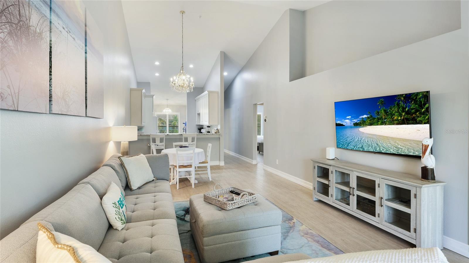 Image 7 of 44 For 4640 Tower Hill Lane 2325
