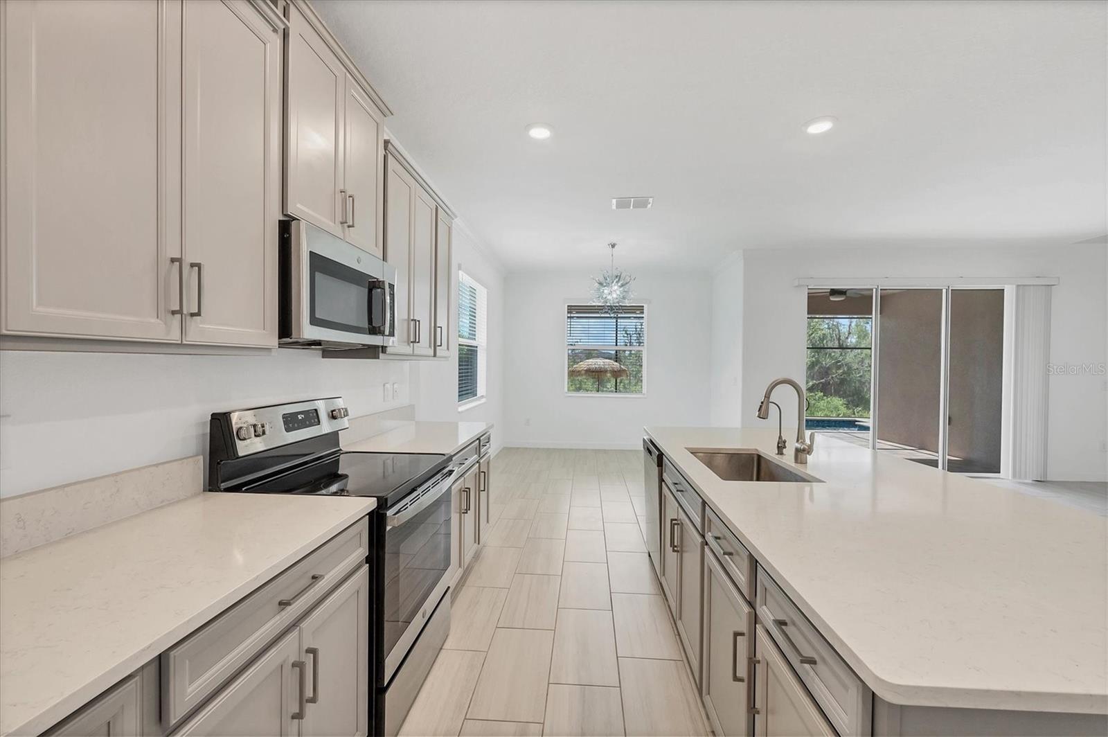 Image 15 of 55 For 14265 17th Court E
