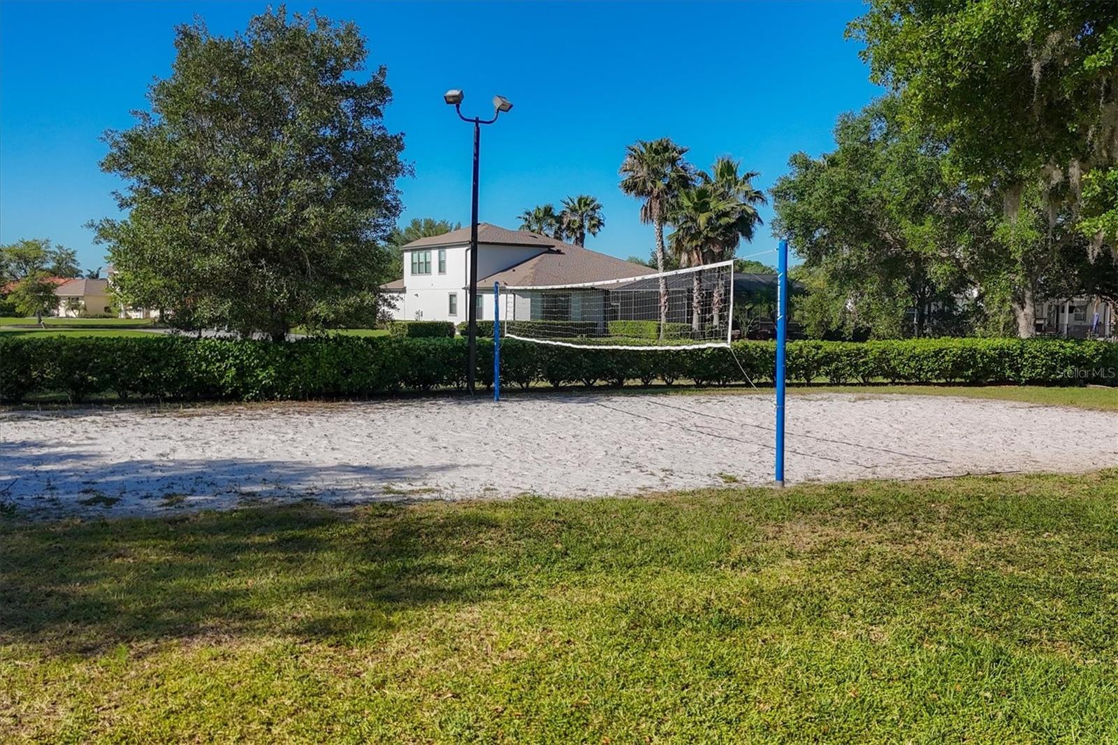 Image 43 of 55 For 14265 17th Court E