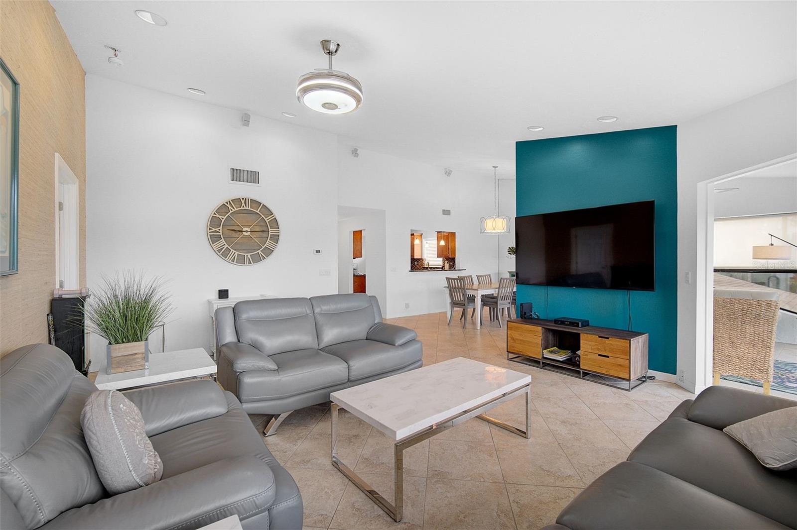 Image 22 of 44 For 6660 Schooner Bay Circle 6660