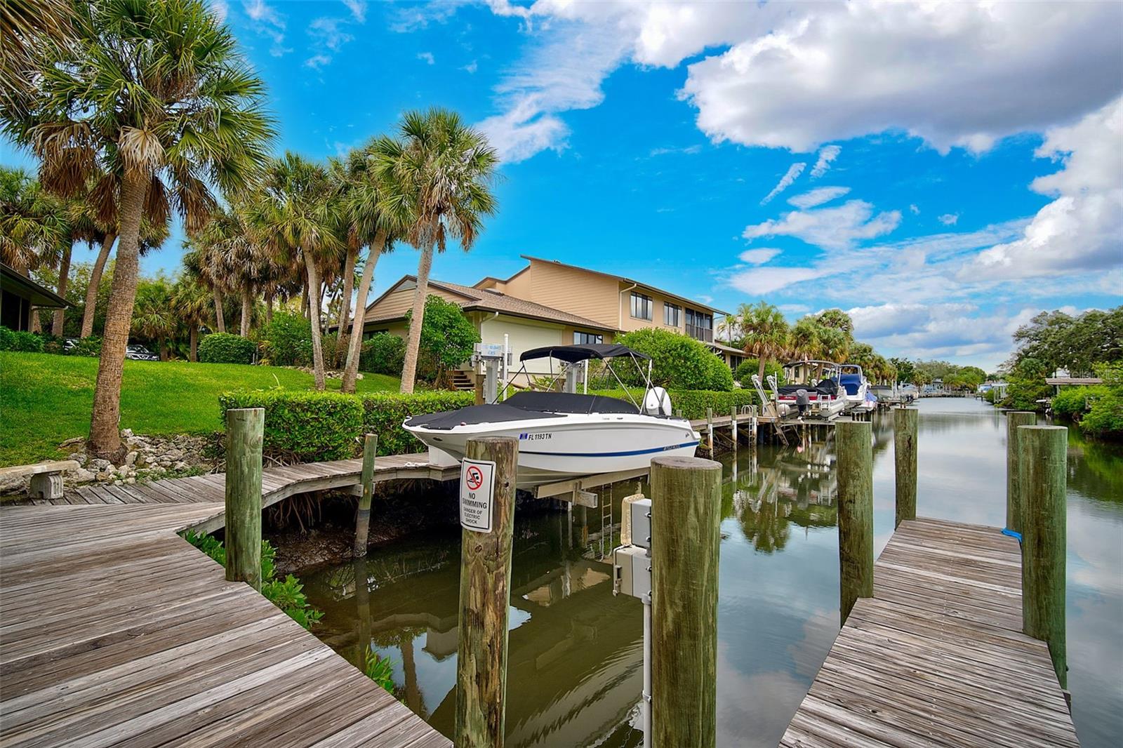 Image 34 of 44 For 6660 Schooner Bay Circle 6660