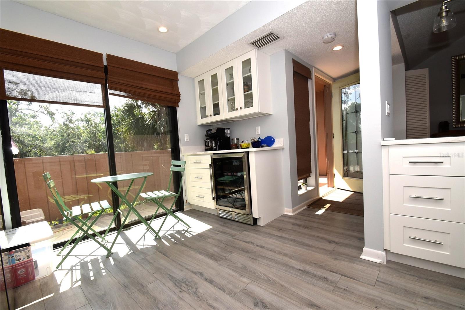 Image 3 of 37 For 1657 Brookhouse Circle Br254
