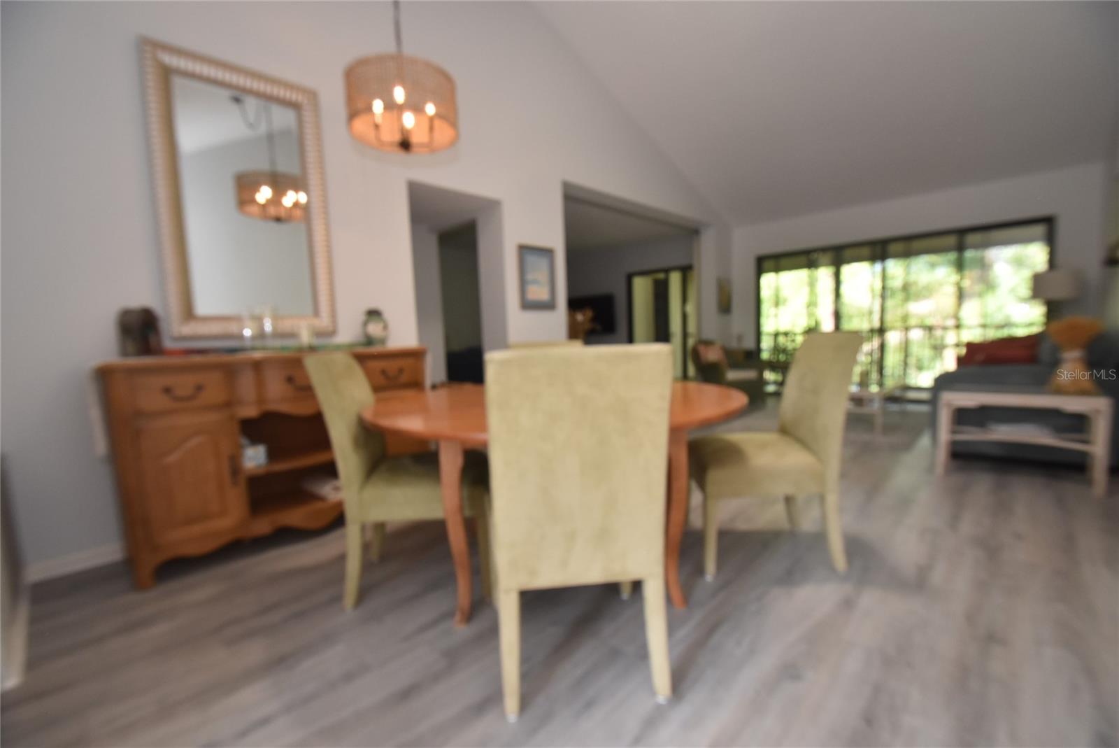 Image 4 of 37 For 1657 Brookhouse Circle Br254