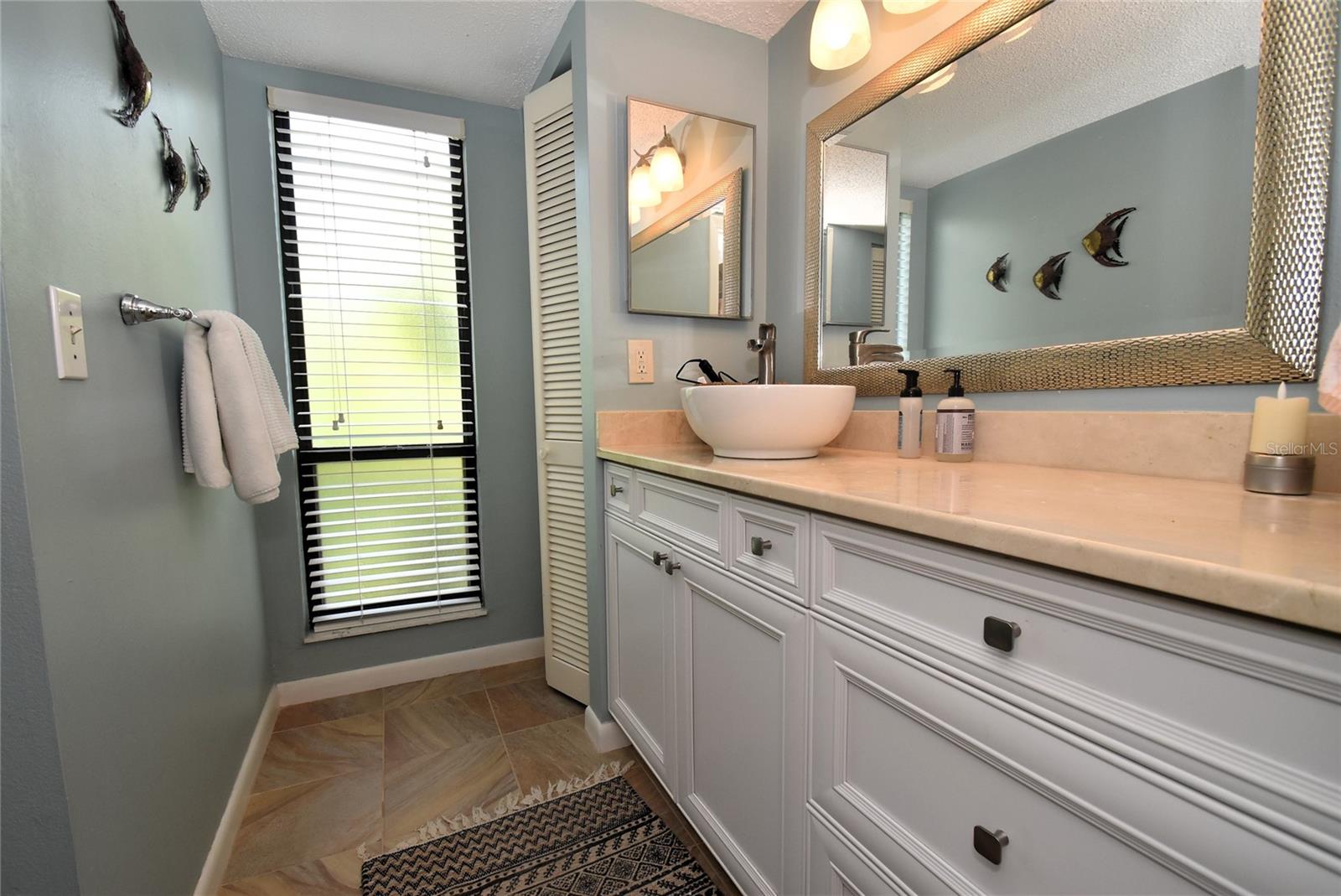 Image 9 of 37 For 1657 Brookhouse Circle Br254