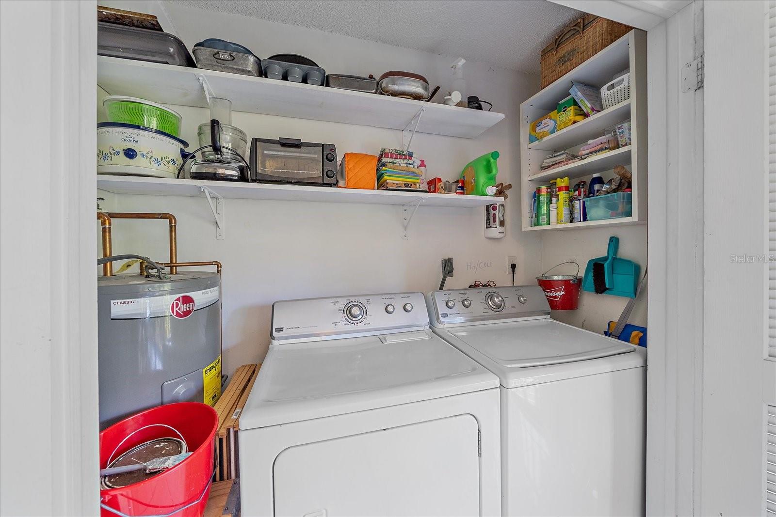 Image 15 of 34 For 6040 Oak Creek Lane 1822