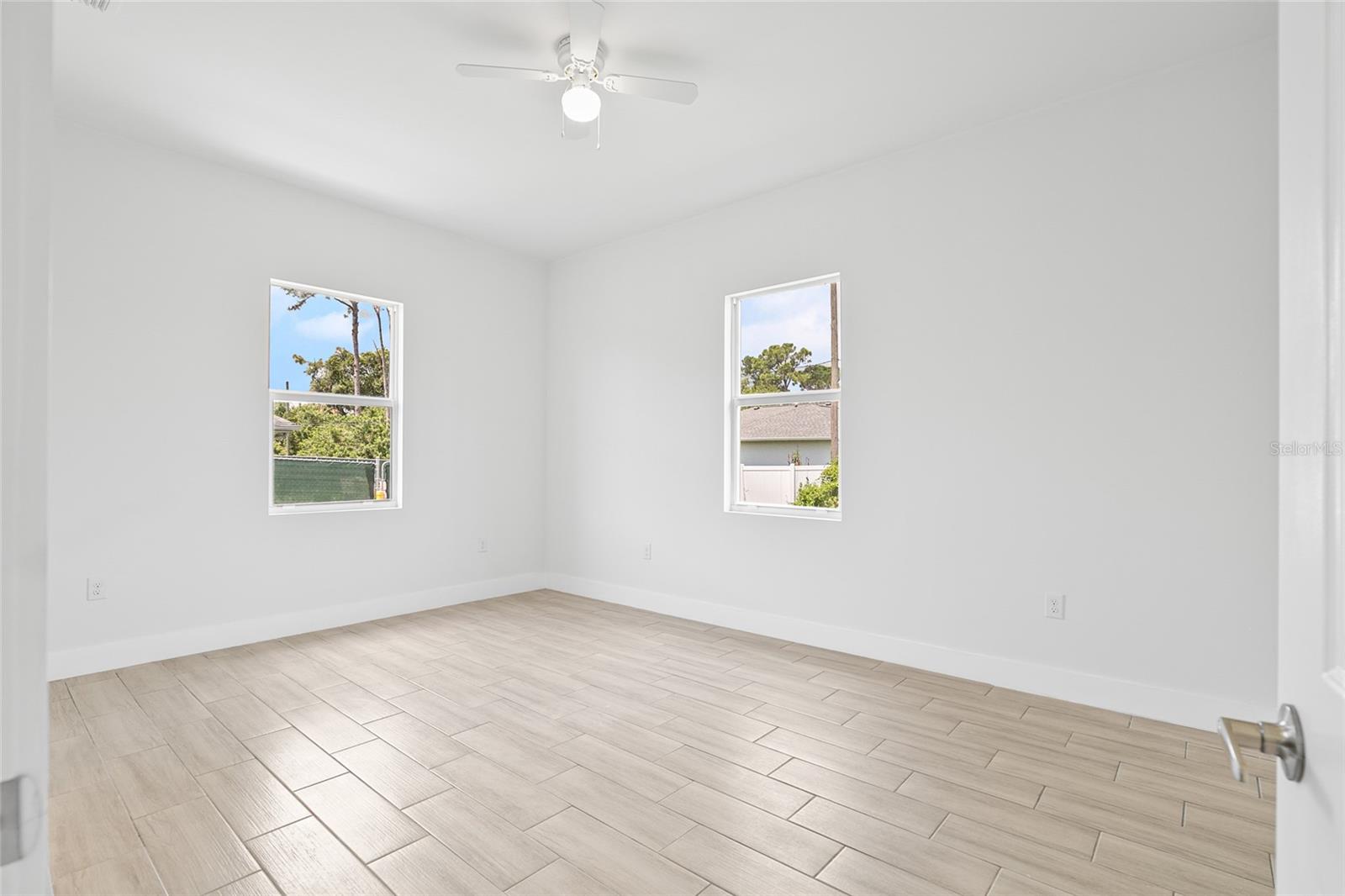 Image 10 of 13 For 2163 Blaser Street