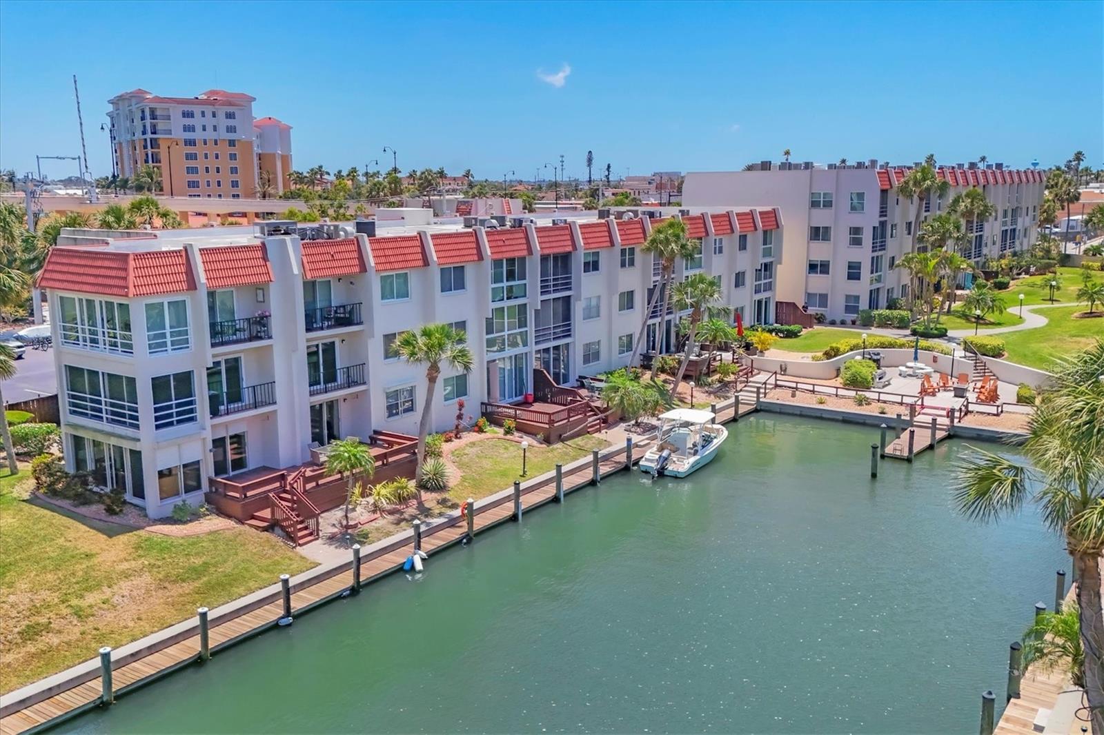 Image 32 of 80 For 210 Santa Maria Street 244