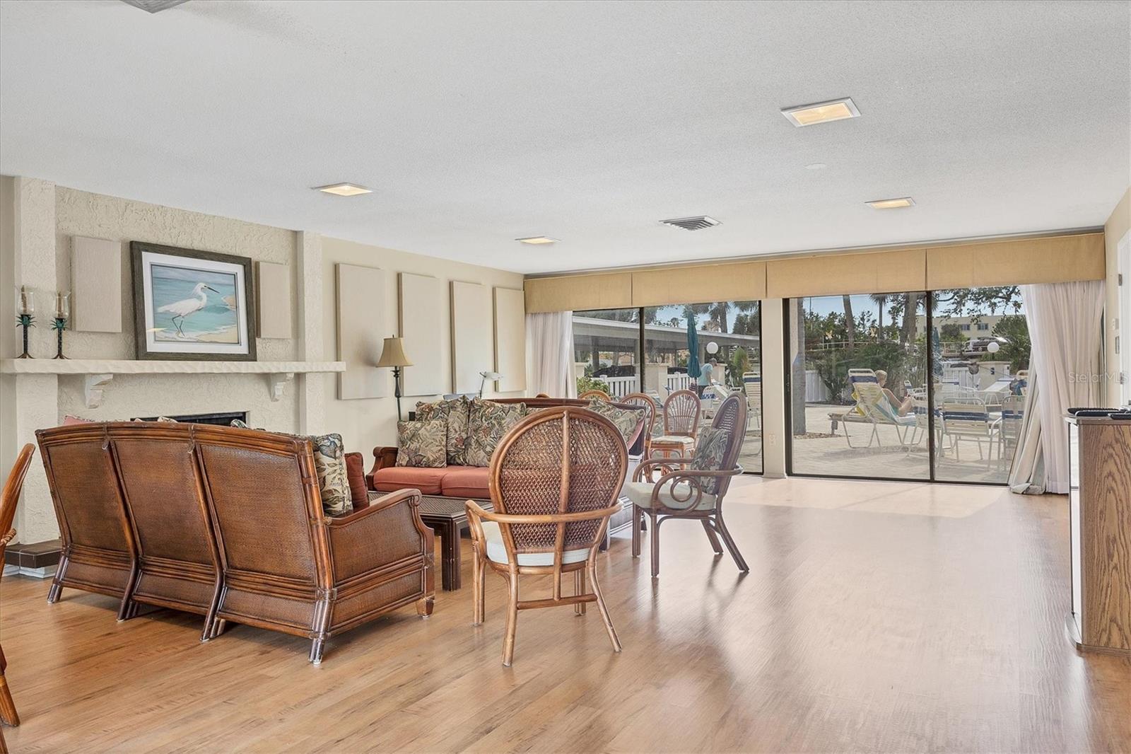 Image 38 of 80 For 210 Santa Maria Street 244