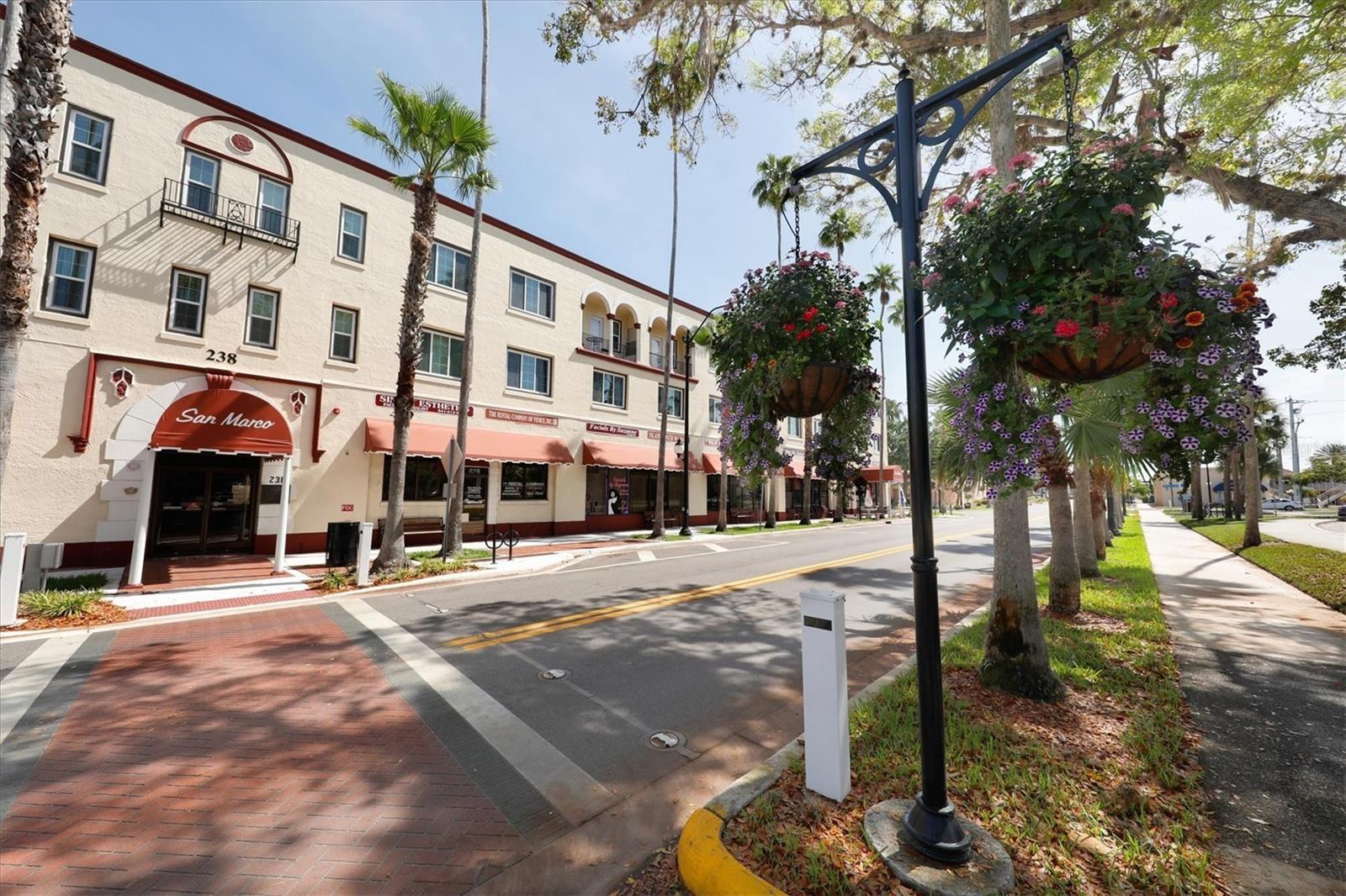 Image 57 of 80 For 210 Santa Maria Street 244