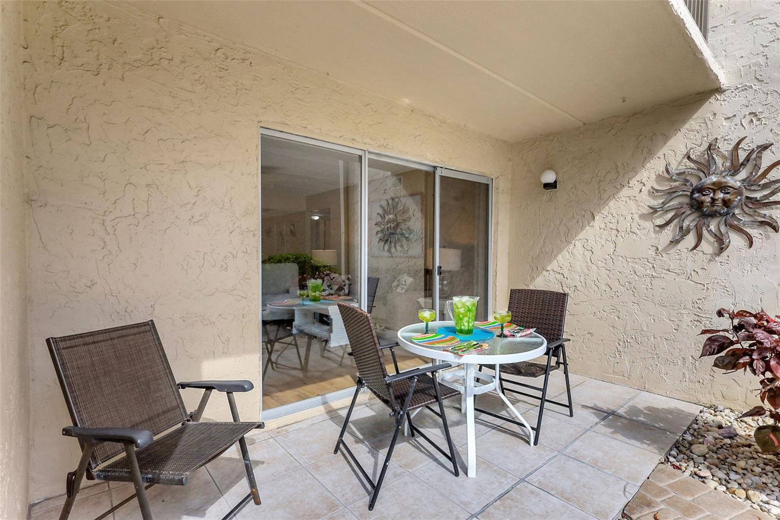 Image 10 of 64 For 845 Benjamin Franklin Drive 101