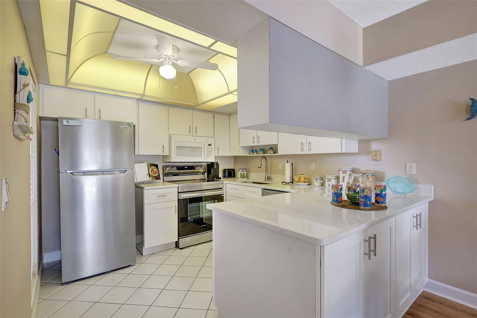 Image 32 of 64 For 845 Benjamin Franklin Drive 101