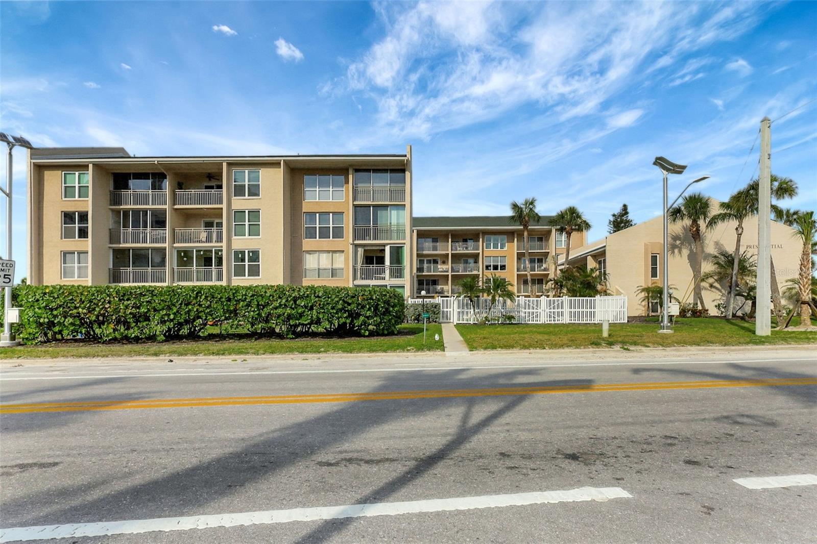 Image 7 of 64 For 845 Benjamin Franklin Drive 101
