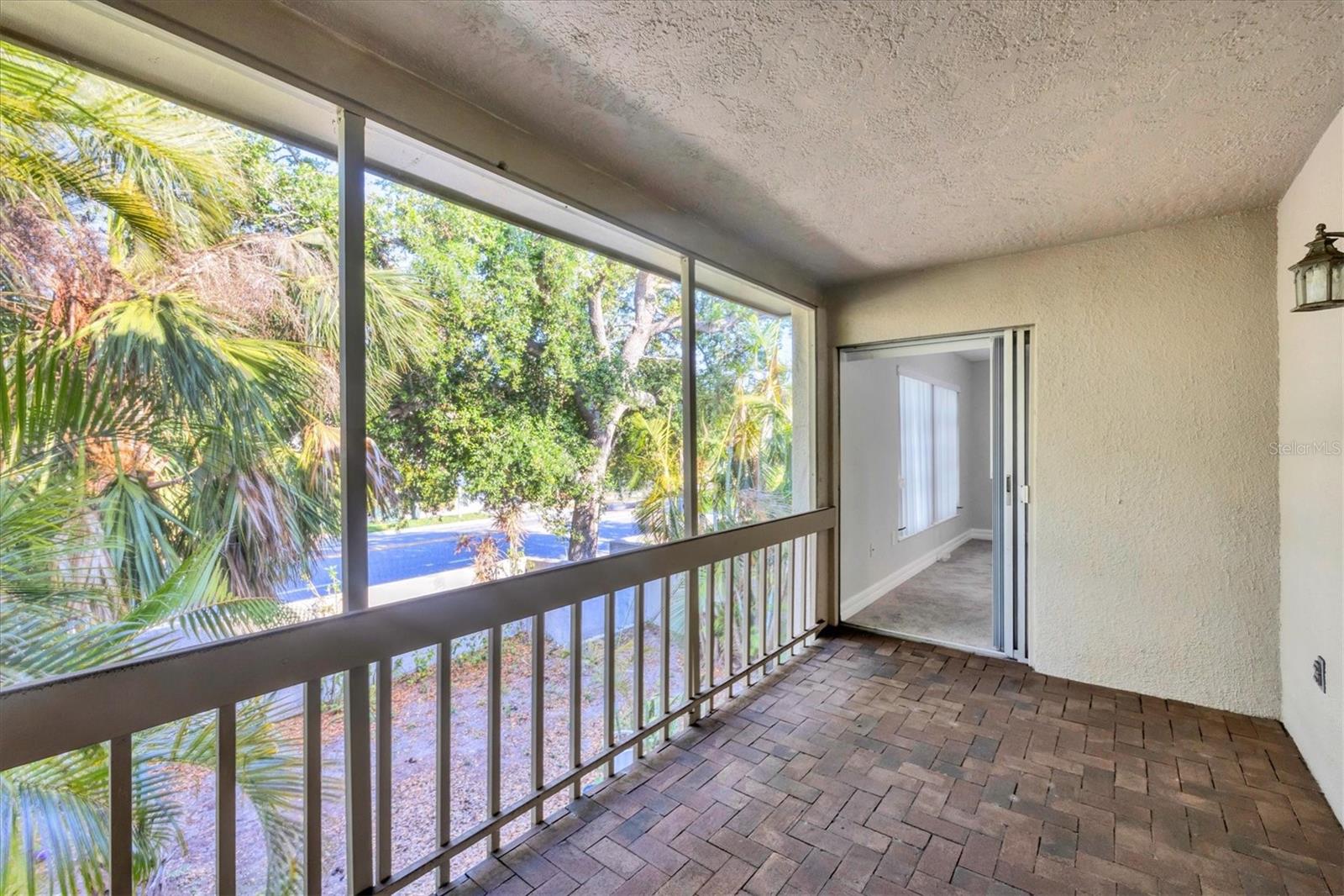 Image 9 of 35 For 3350 Osprey Avenue 211a