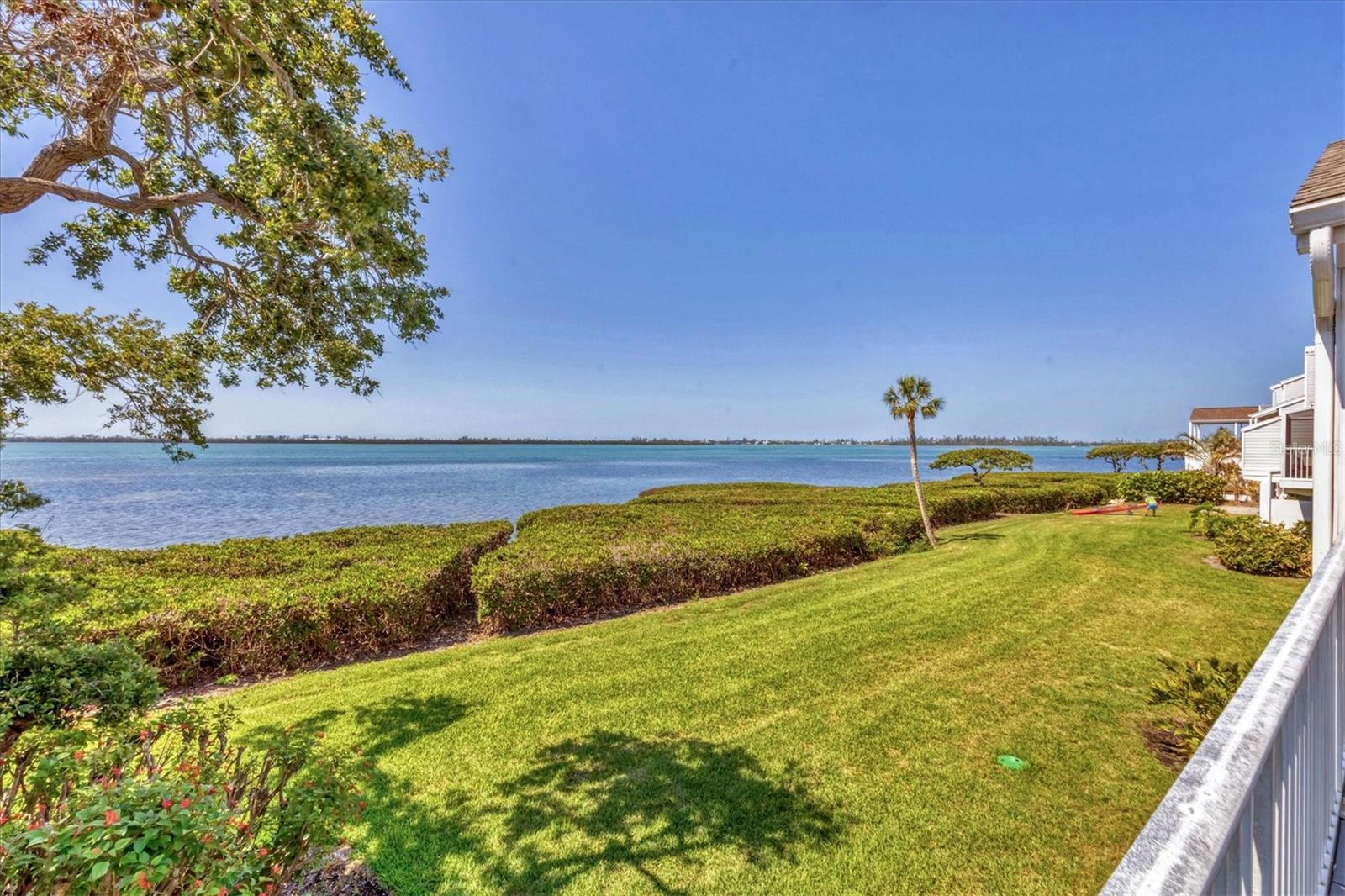 Image 43 of 72 For 79 Tidy Island Boulevard