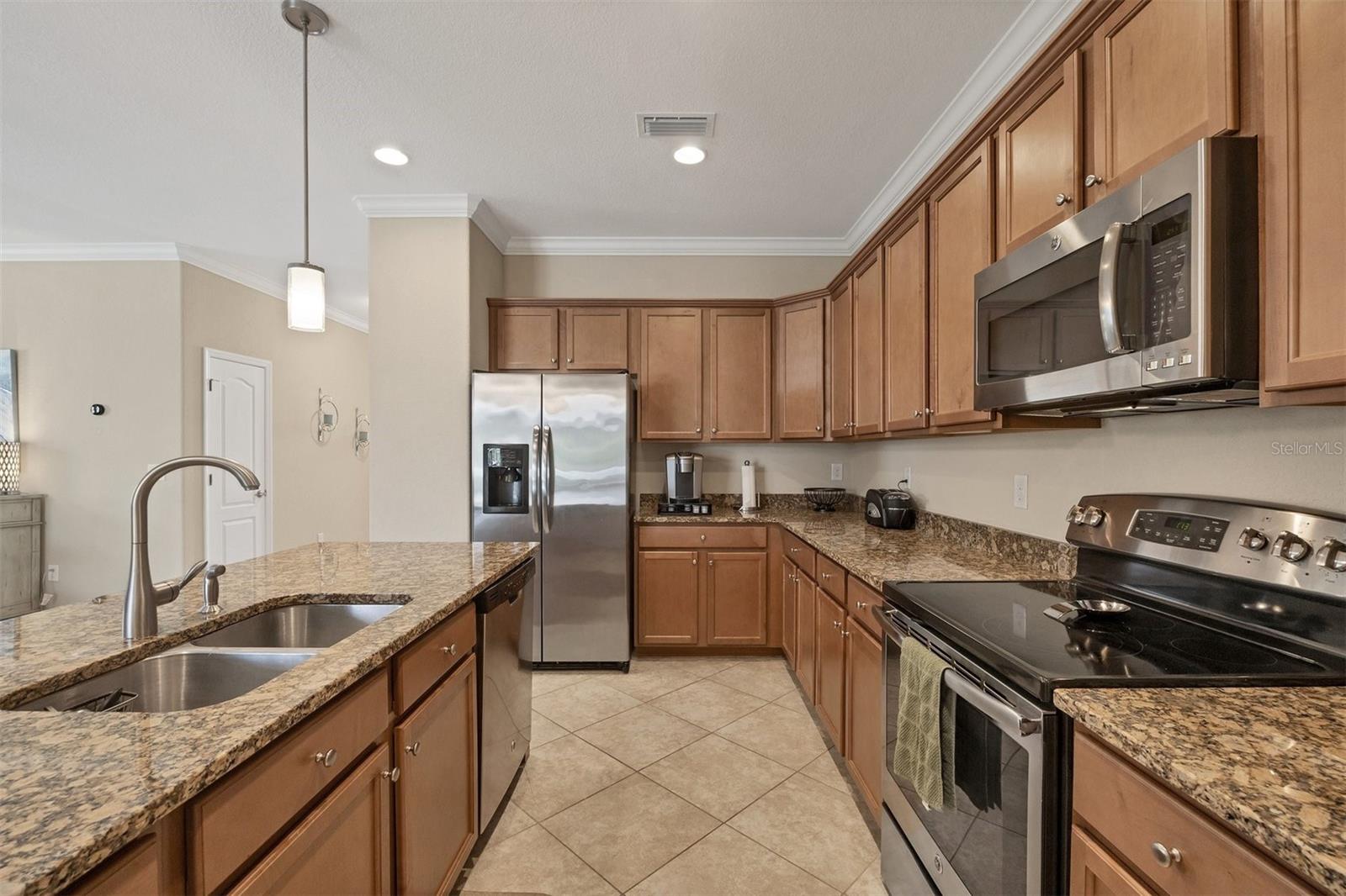 Image 16 of 52 For 11702 Anhinga Avenue