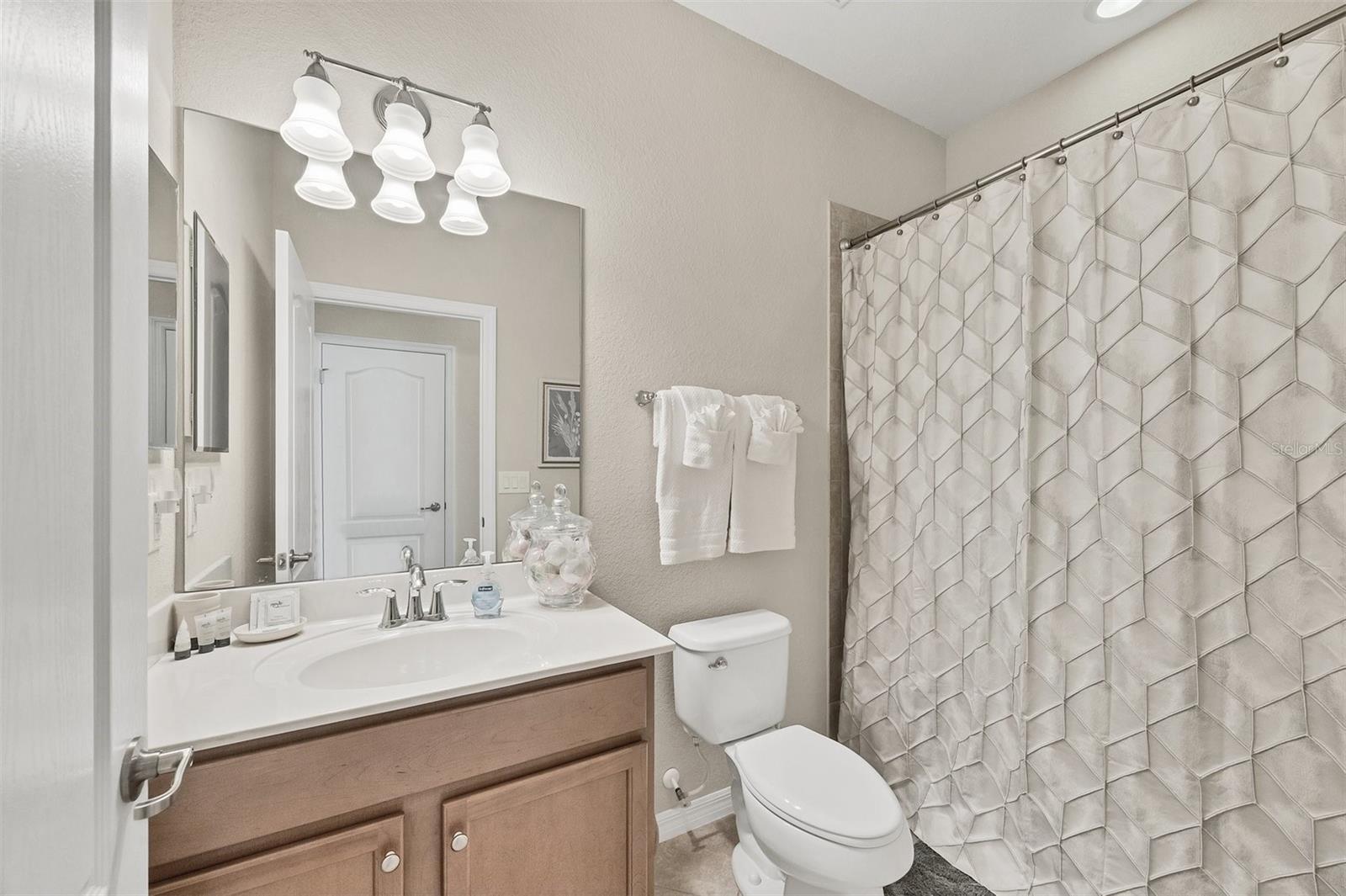 Image 25 of 52 For 11702 Anhinga Avenue