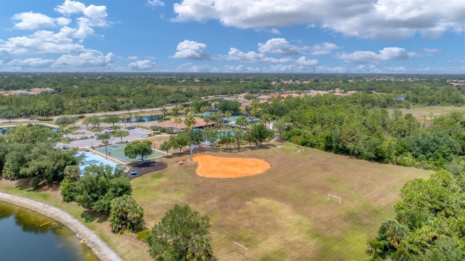 Image 49 of 52 For 11702 Anhinga Avenue