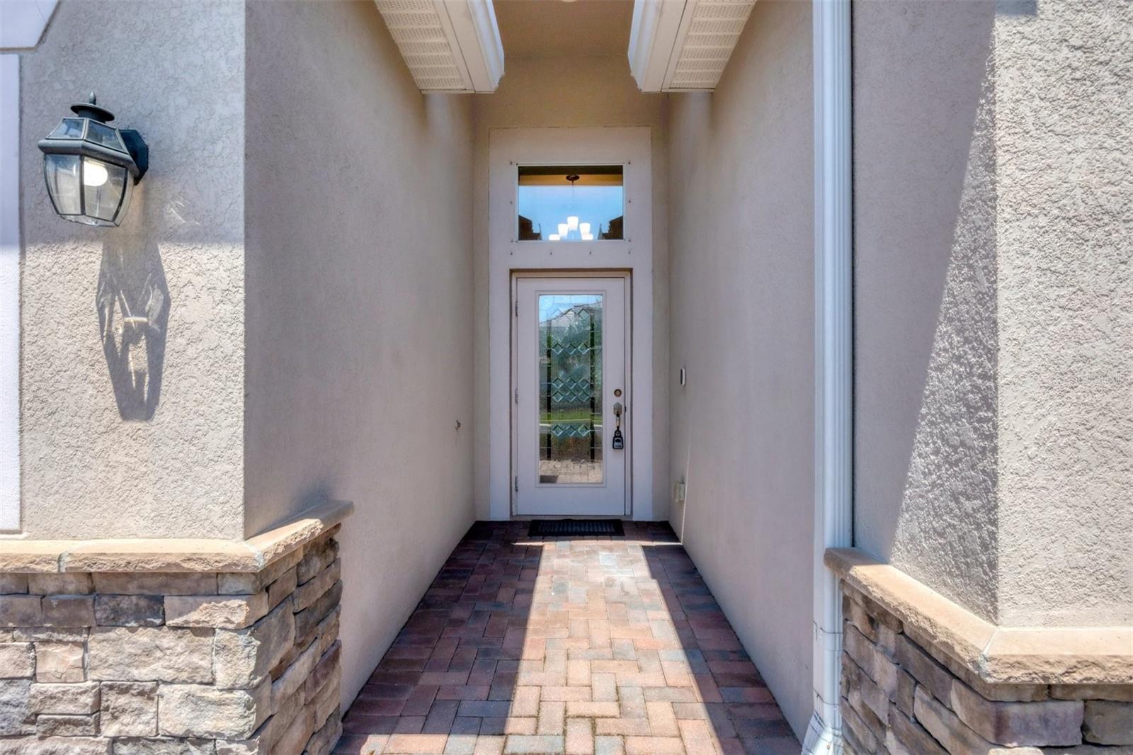 Image 6 of 52 For 11702 Anhinga Avenue