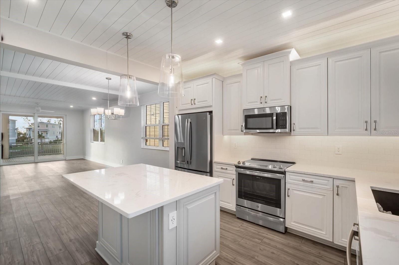 Image 14 of 19 For 4329 Saltwater Pearl Way