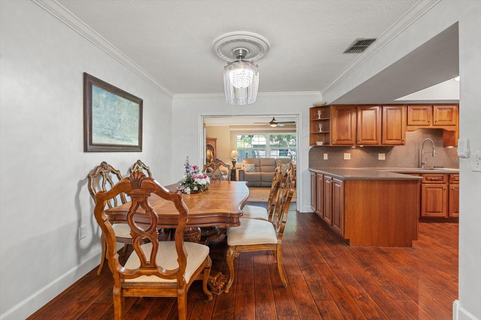 Image 8 of 55 For 5024 37th Street E