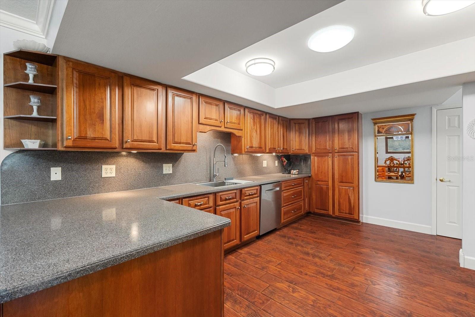 Image 9 of 55 For 5024 37th Street E