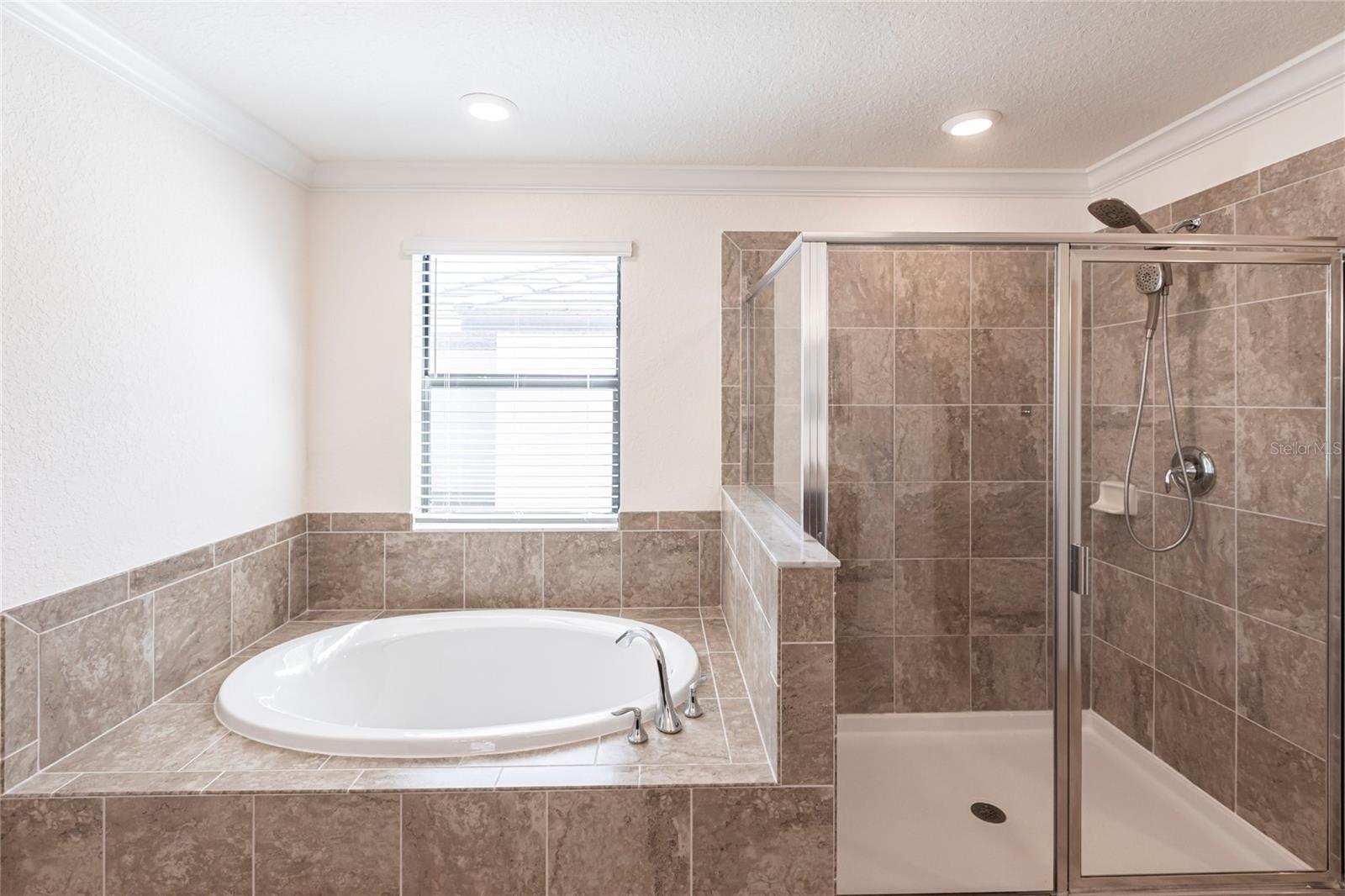 Image 20 of 52 For 11510 Sweetgrass Drive