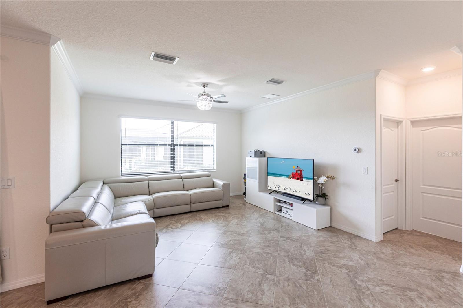 Image 5 of 52 For 11510 Sweetgrass Drive